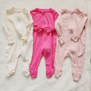 Old Navy 0-3M Zippered Sleepers (3)